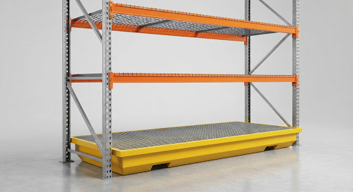 Heavy-Duty Pallet Racks with Spill Trays